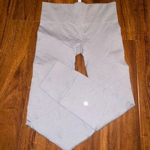 Lululemon Size 6 Compression Leggings
